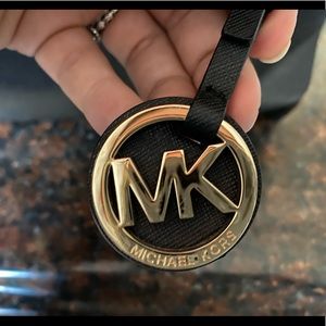 Meet your Posher, Alejandra